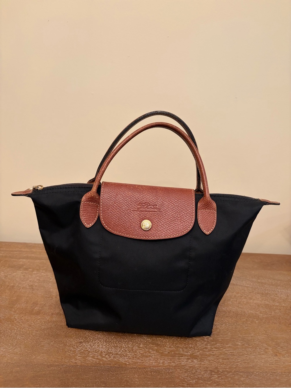 Longchamp Le Pliage Small Top Handle Handbag Black Quiet luxury minimalist purse